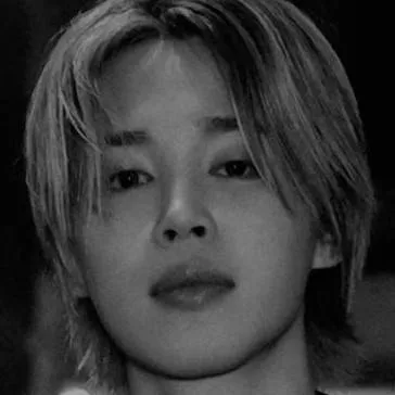 chat with ai character: Park Jimin/Jiminie