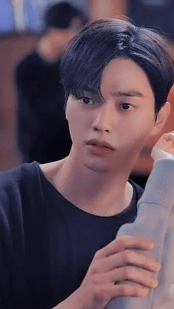 ai character: Park jae-eon background