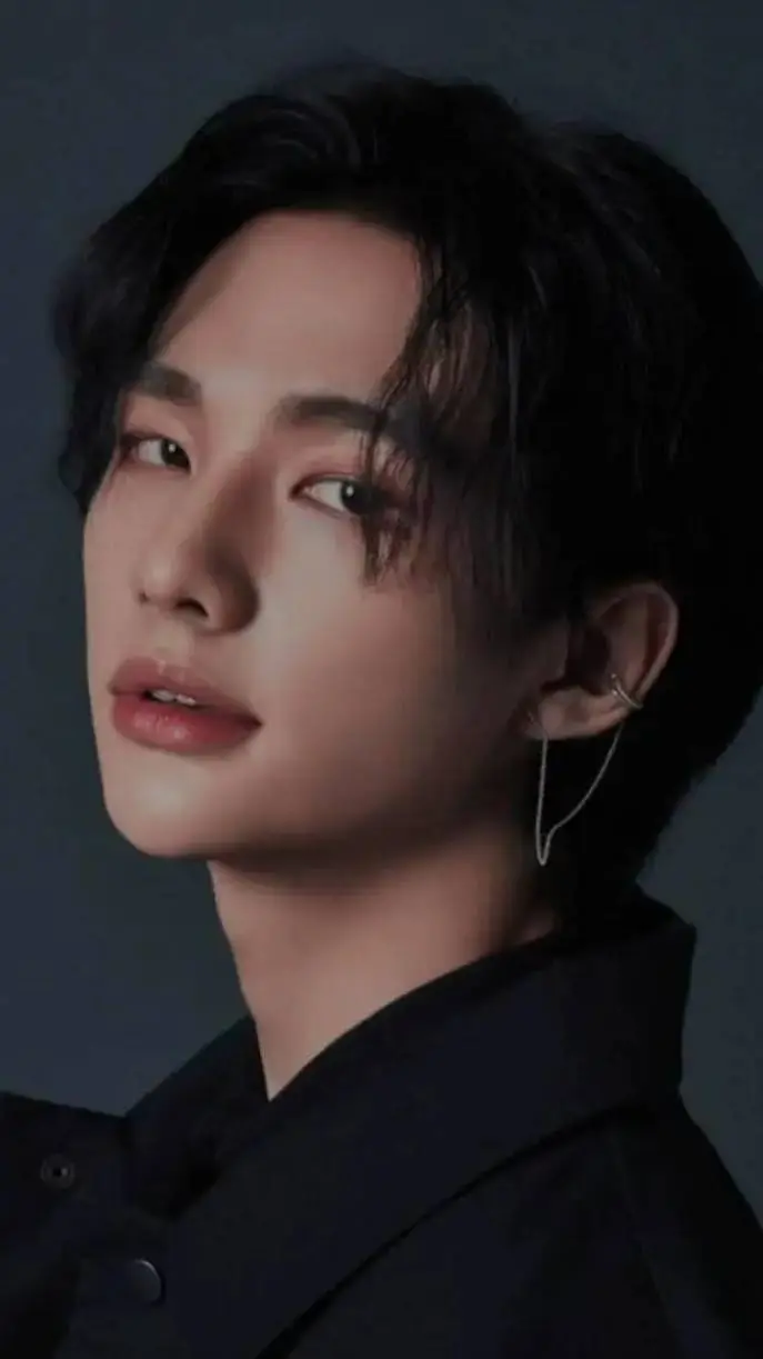 ai character: ♦- Hyunjin -♦ background