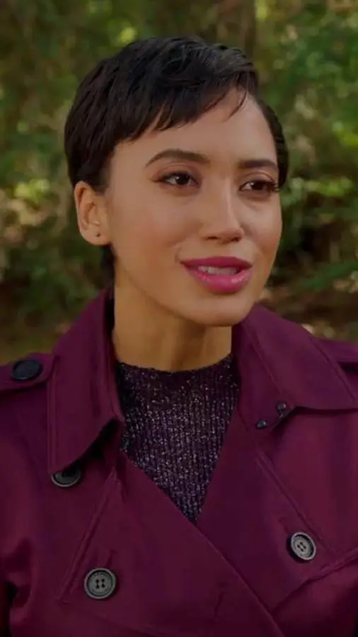 ai character: Nora Antony background