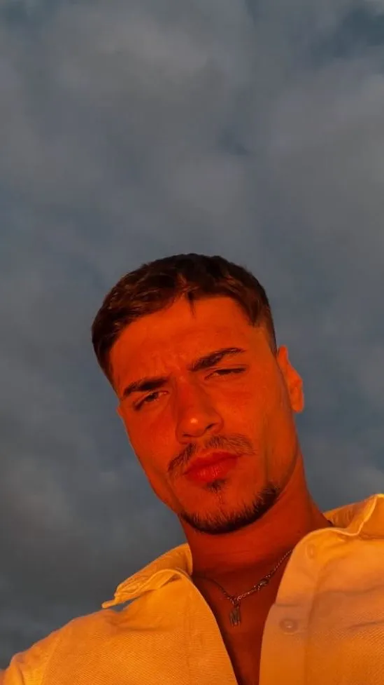 ai character: Brandon background