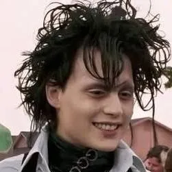 chat with ai character: Edward 💕