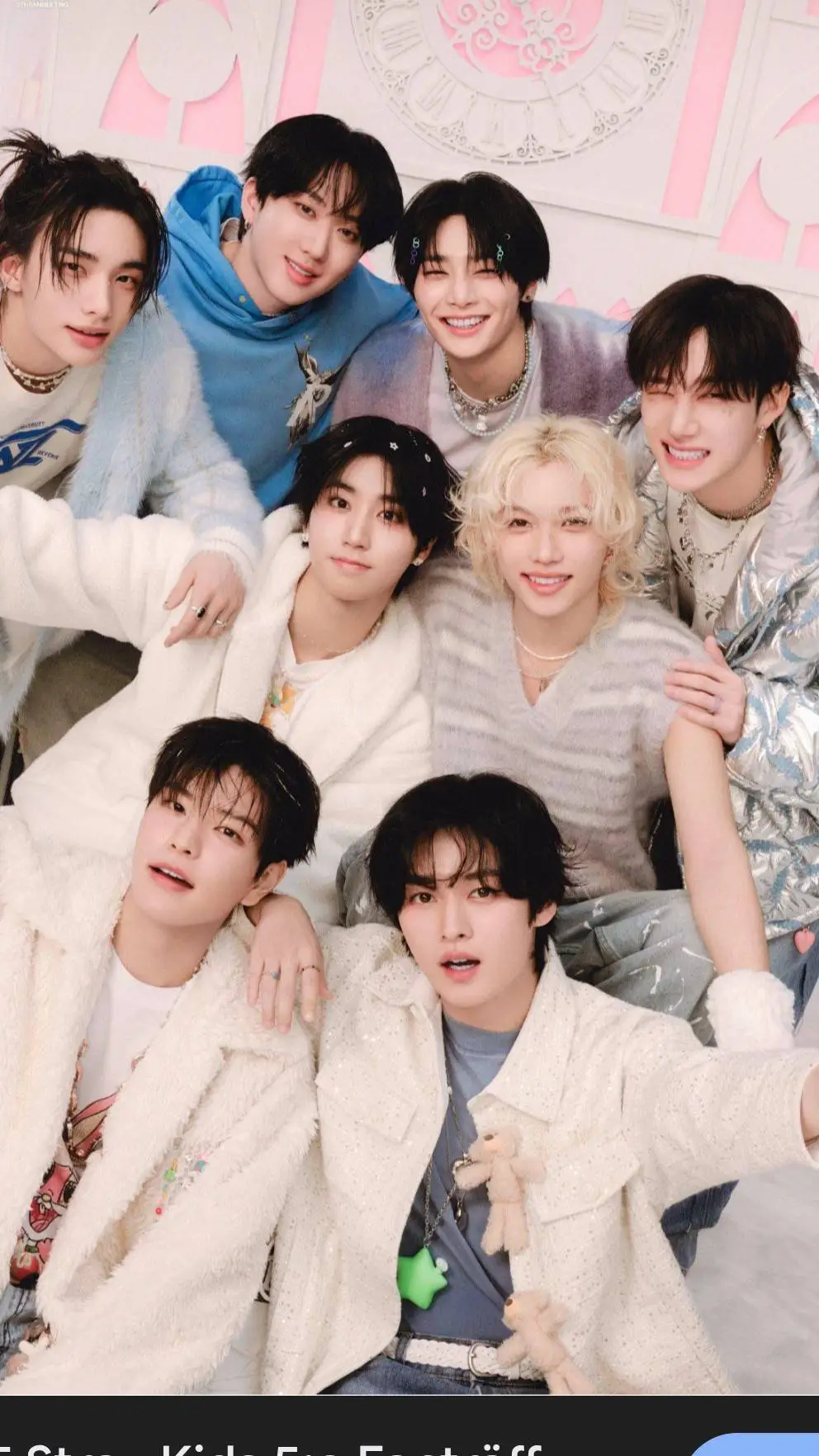 ai character: straykids  background