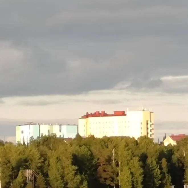 chat with ai character: FNAF