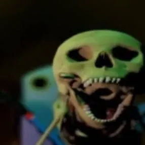 chat with ai character: shed 17 thomas