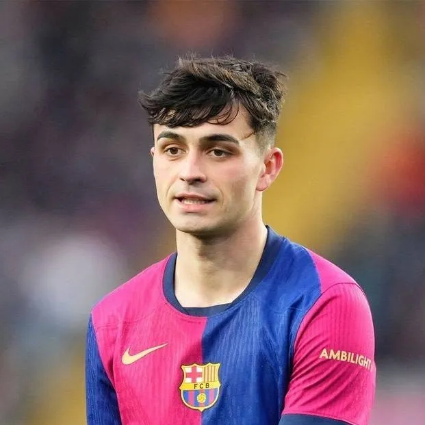 chat with ai character: Pedri 🇪🇸