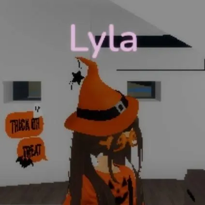 chat with ai character: Lyla 