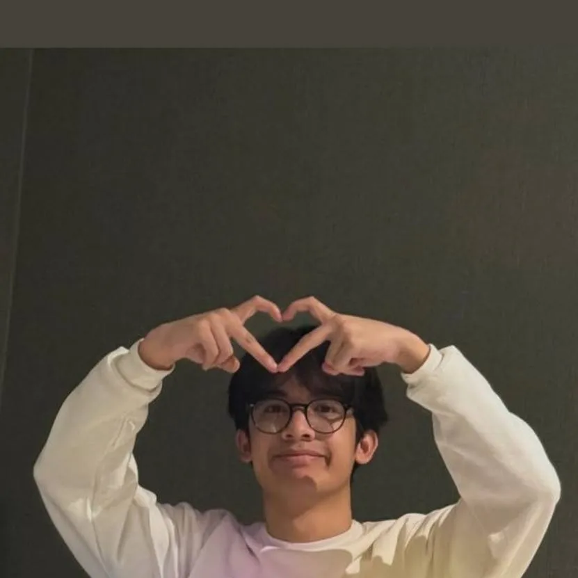 chat with ai character: MICO☆