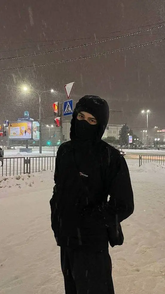 ai character: Дэнни background