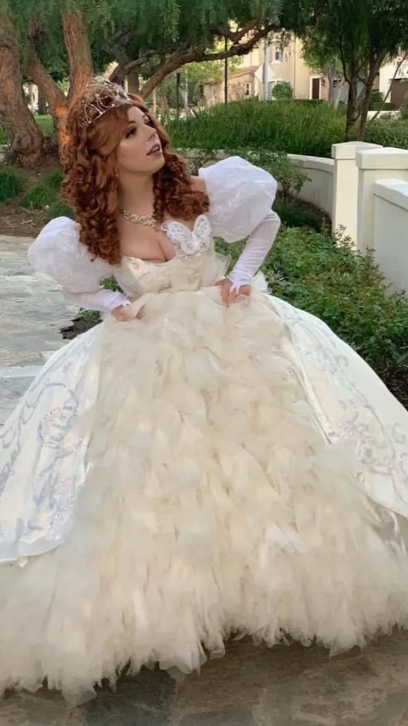 ai character: Princess Giselle background