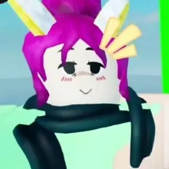 chat with ai character: femenino