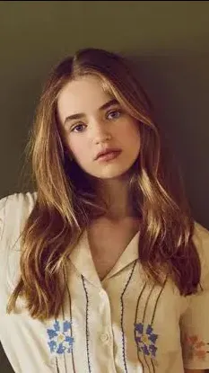 ai character: Nell fisher  background