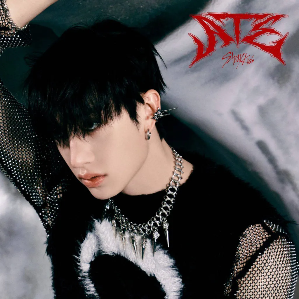 chat with ai character: stray kids