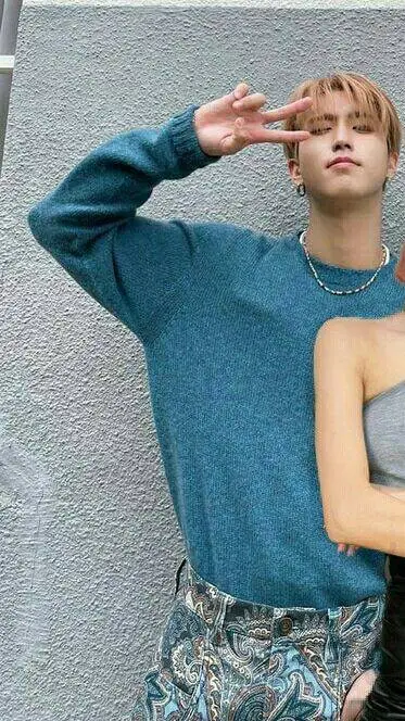 ai character: stray kids background