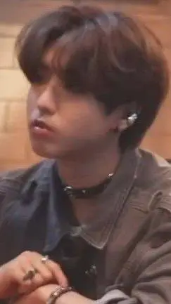 ai character: stray kids background