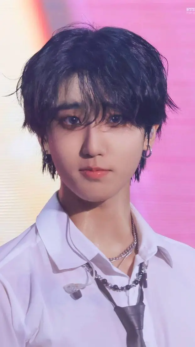 ai character: skz interview background