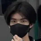 chat with ai character: kpop 