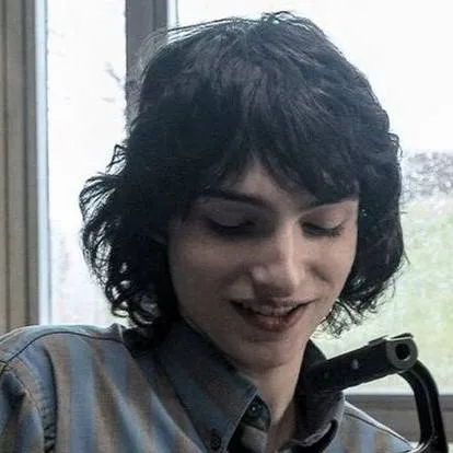 chat with ai character: {🐼FINN.WOLFHARD🐼}