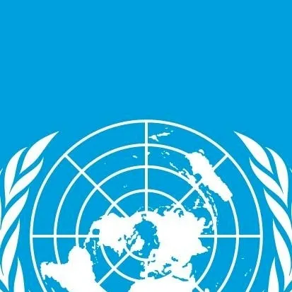 chat with ai character: CB Girls Sleepover