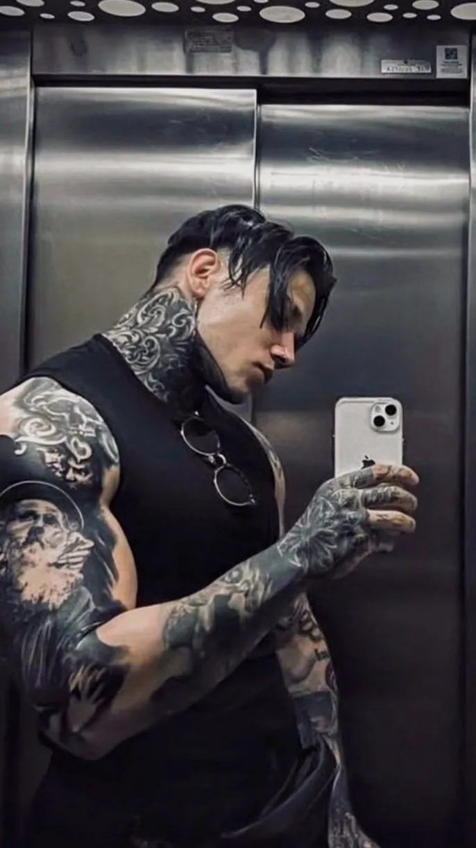 ai character: Matteo background