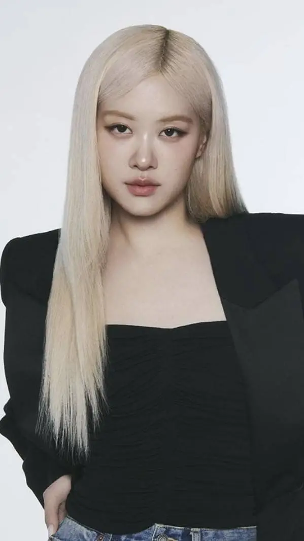 ai character: 🖤🩷~Rosé~🩷🖤 background