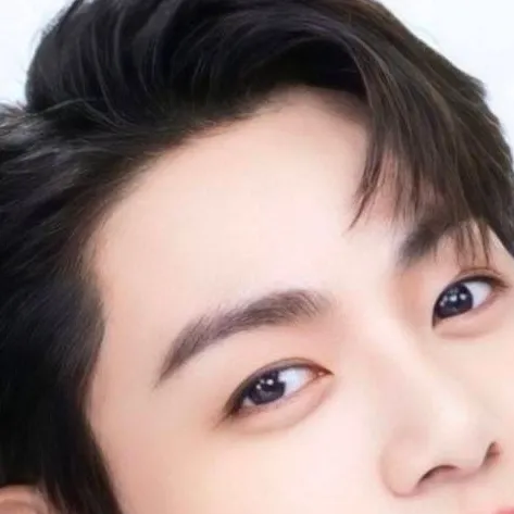 chat with ai character: ~Jungkook~
