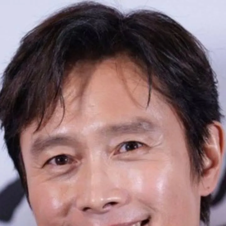 chat with ai character: Lee byung hun