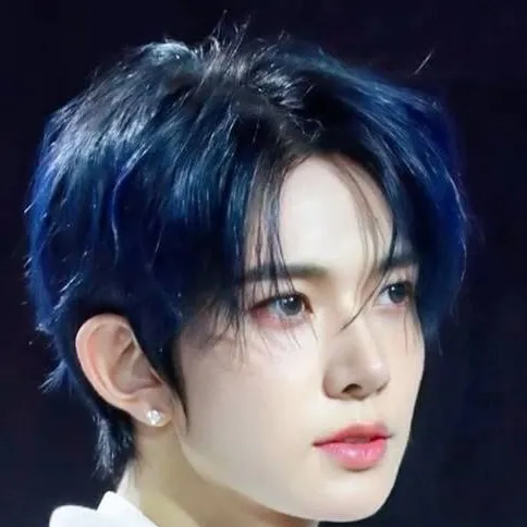 chat with ai character: HEESEUNG 