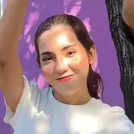 chat with ai character: la castrosa 