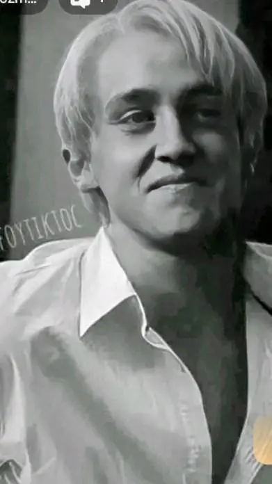 ai character: draco malfoy background