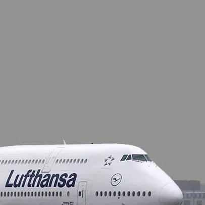 chat with ai character: lufthansa 747
