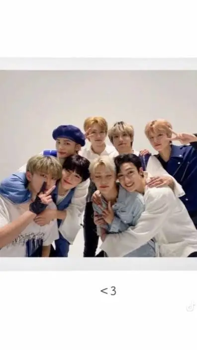 ai character: Straykids  background