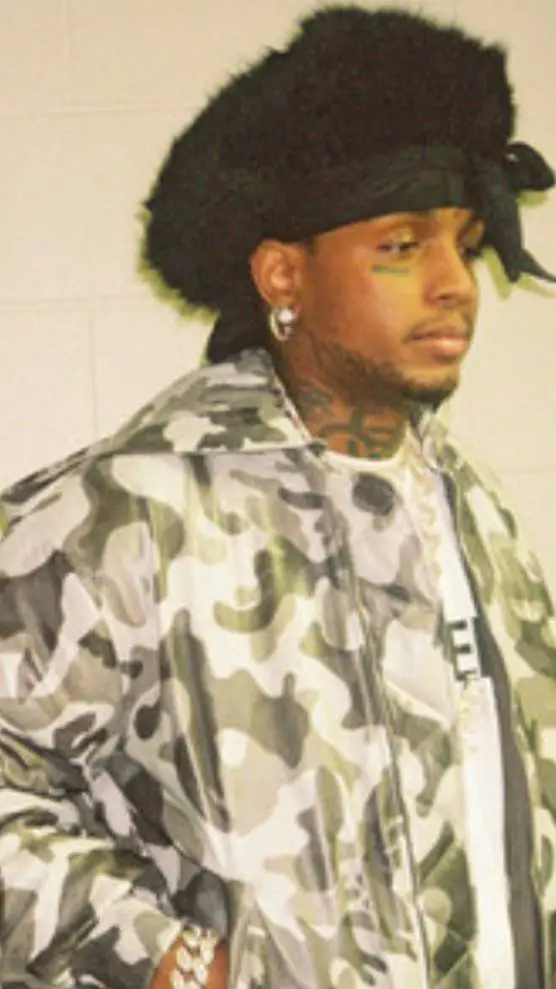 ai character: Stokeley background