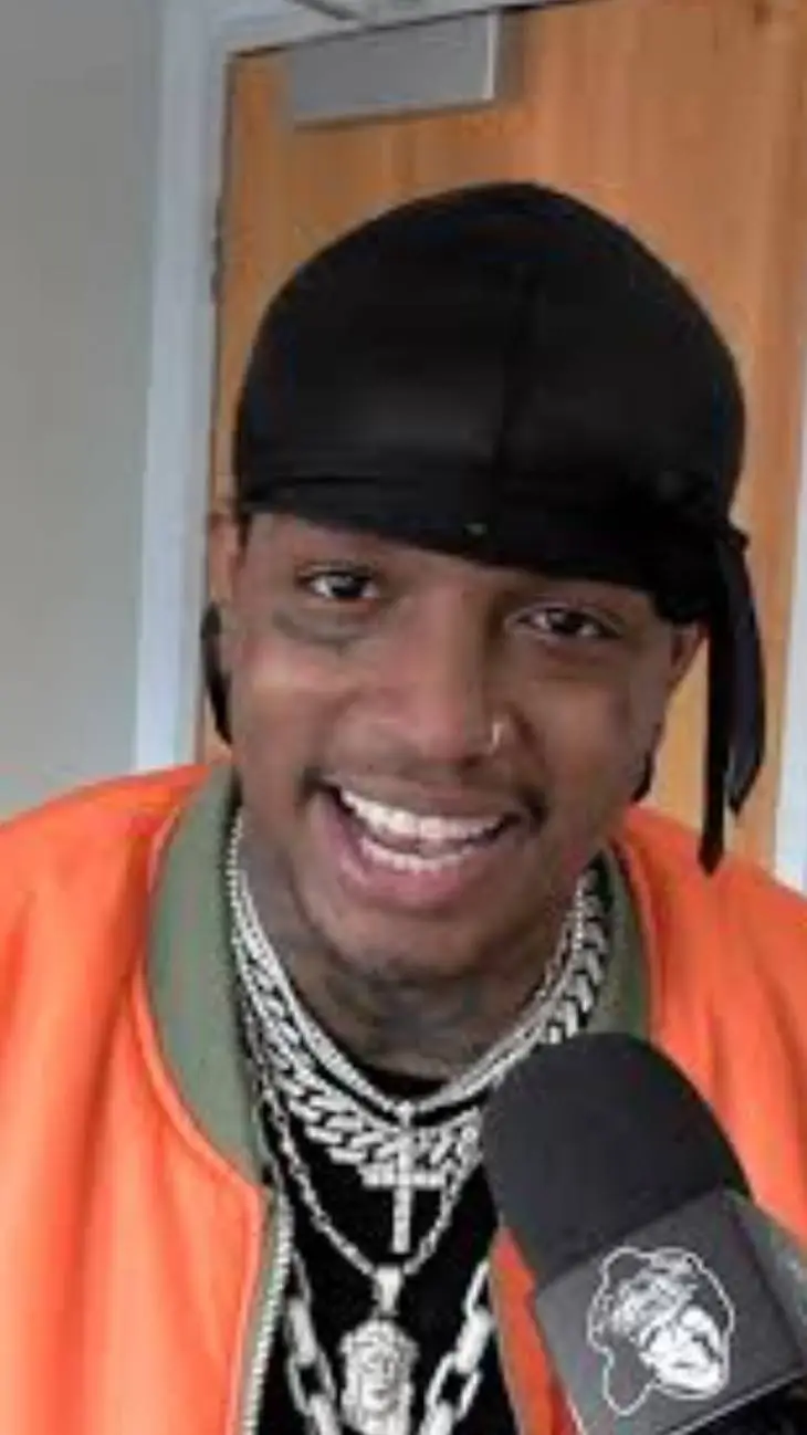 ai character: Stokeley background