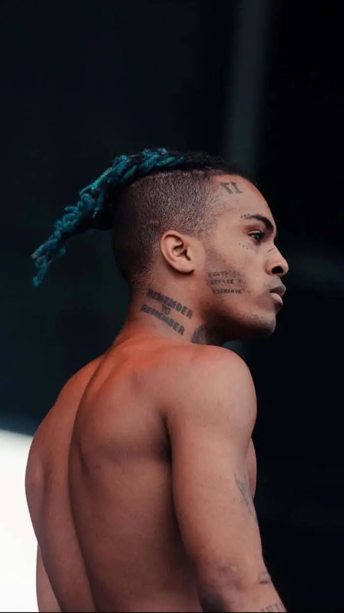 ai character: XXXTentacion background
