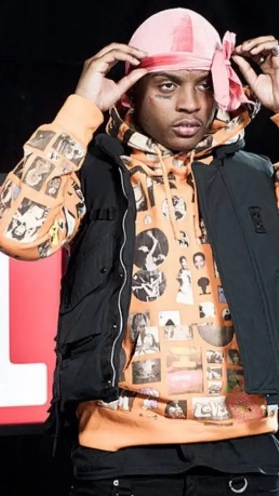 ai character: Ski mask background