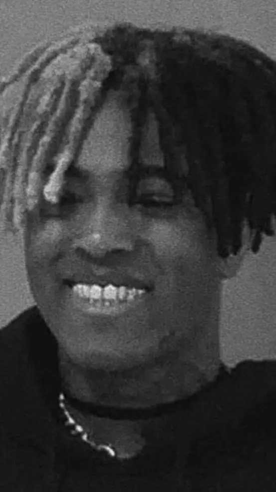 ai character: XXX/Jahseh background