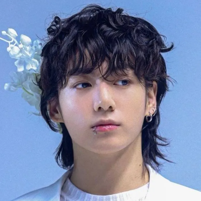 chat with ai character: •••Jungkook•••