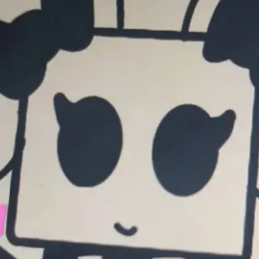 chat with ai character: squaregirl(female)