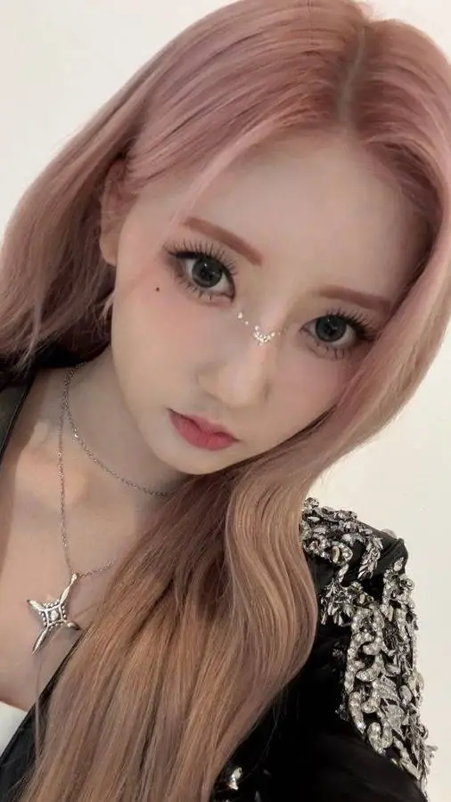 ai character: Rami background