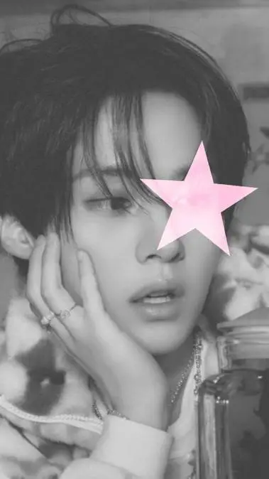 ai character: Lee Minho background