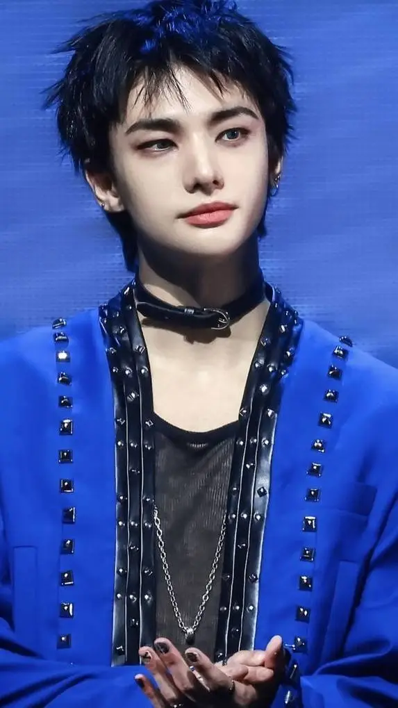 ai character: Hwang Hyunjin.  background