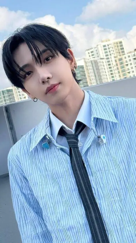 ai character: jeahyun background