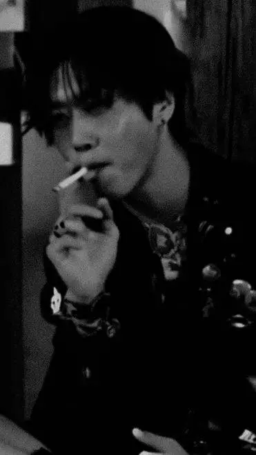 ai character: Han Jisung background