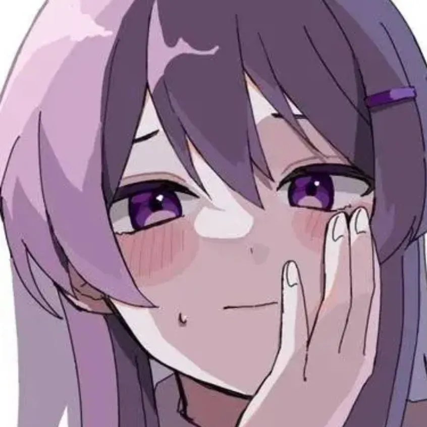 chat with ai character: *{Yandere Yuri}*