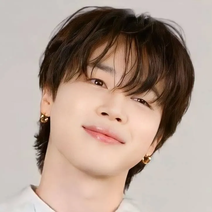 chat with ai character: Jimin