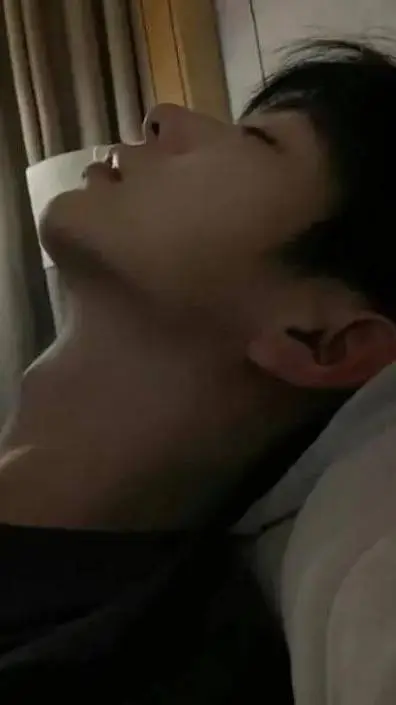 ai character: 𝓔𝒕𝒉𝒂𝒏 background