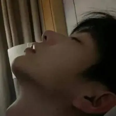 chat with ai character: 𝓔𝒕𝒉𝒂𝒏