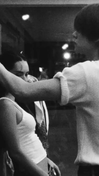 ai character: 𝐘𝐞𝐨𝐧𝐣𝐮𝐧 & 𝐓𝐨𝐢 background