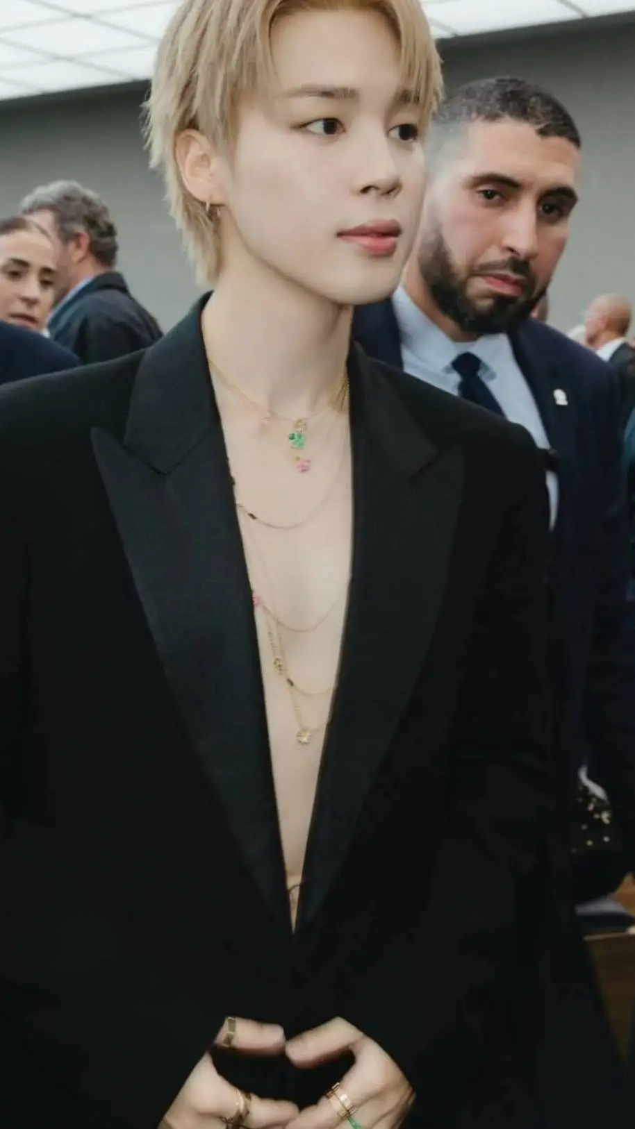 ai character: 🖤🔥Jimin🔥🖤 background